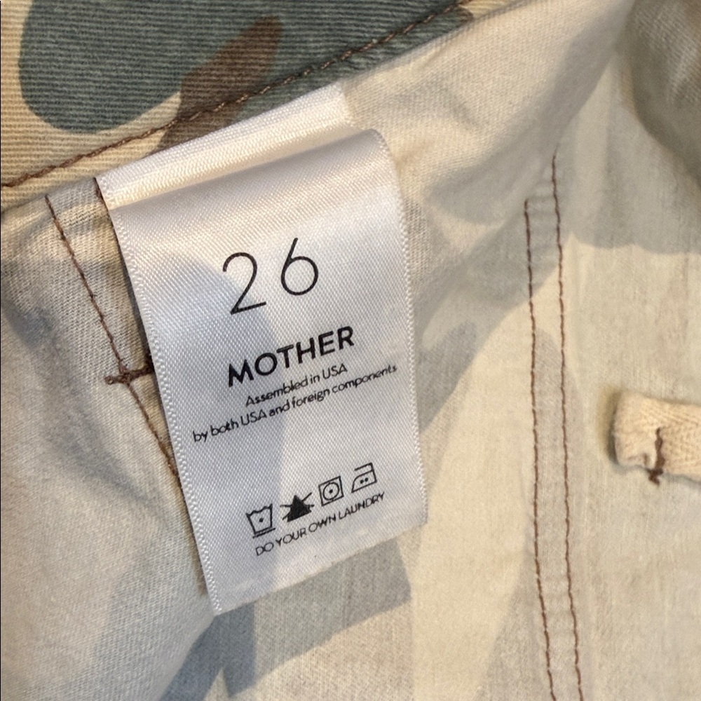 MOTHER “The Shaker” Chopped Cropped Pants- Size 26. - Picture 7 of 10